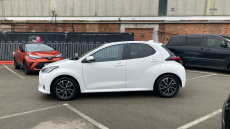 Toyota Yaris 1.5 Hybrid Design 5dr CVT Hybrid Hatchback